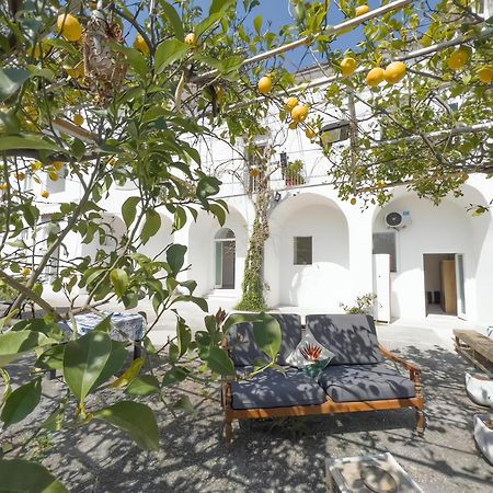 Casa Nina- Camere Con Vista Mare E Terrazza A Raito, Costiera Amalfitana Vietri sul Mare Exterior photo