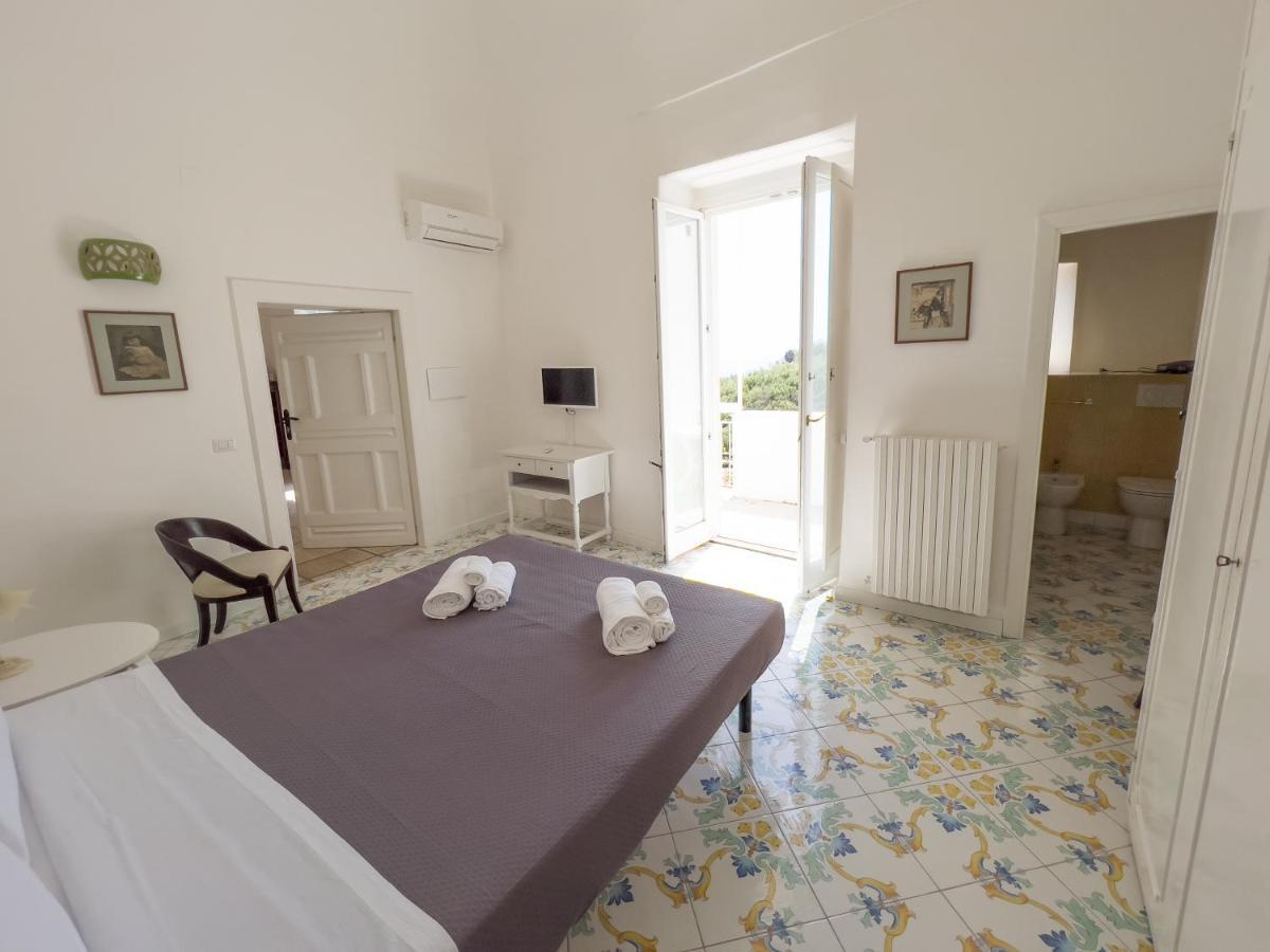 Casa Nina- Camere Con Vista Mare E Terrazza A Raito, Costiera Amalfitana Vietri sul Mare Exterior photo