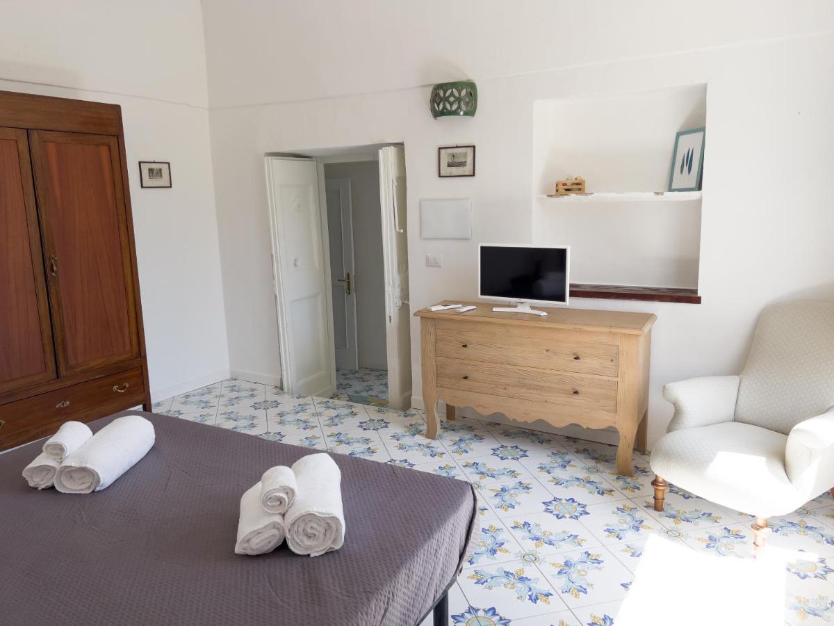 Casa Nina- Camere Con Vista Mare E Terrazza A Raito, Costiera Amalfitana Vietri sul Mare Exterior photo