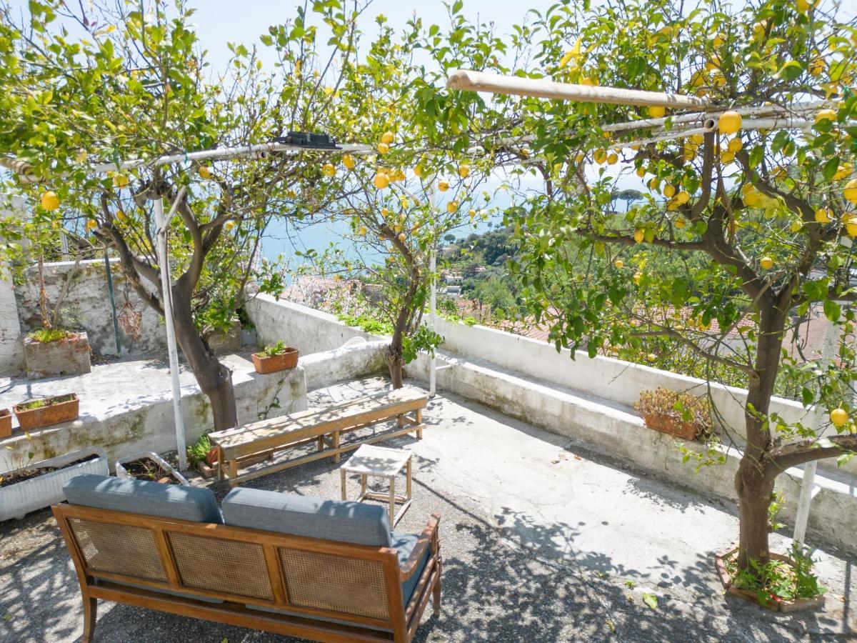 Casa Nina- Camere Con Vista Mare E Terrazza A Raito, Costiera Amalfitana Vietri sul Mare Exterior photo
