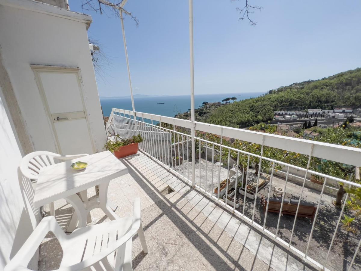 Casa Nina- Camere Con Vista Mare E Terrazza A Raito, Costiera Amalfitana Vietri sul Mare Exterior photo