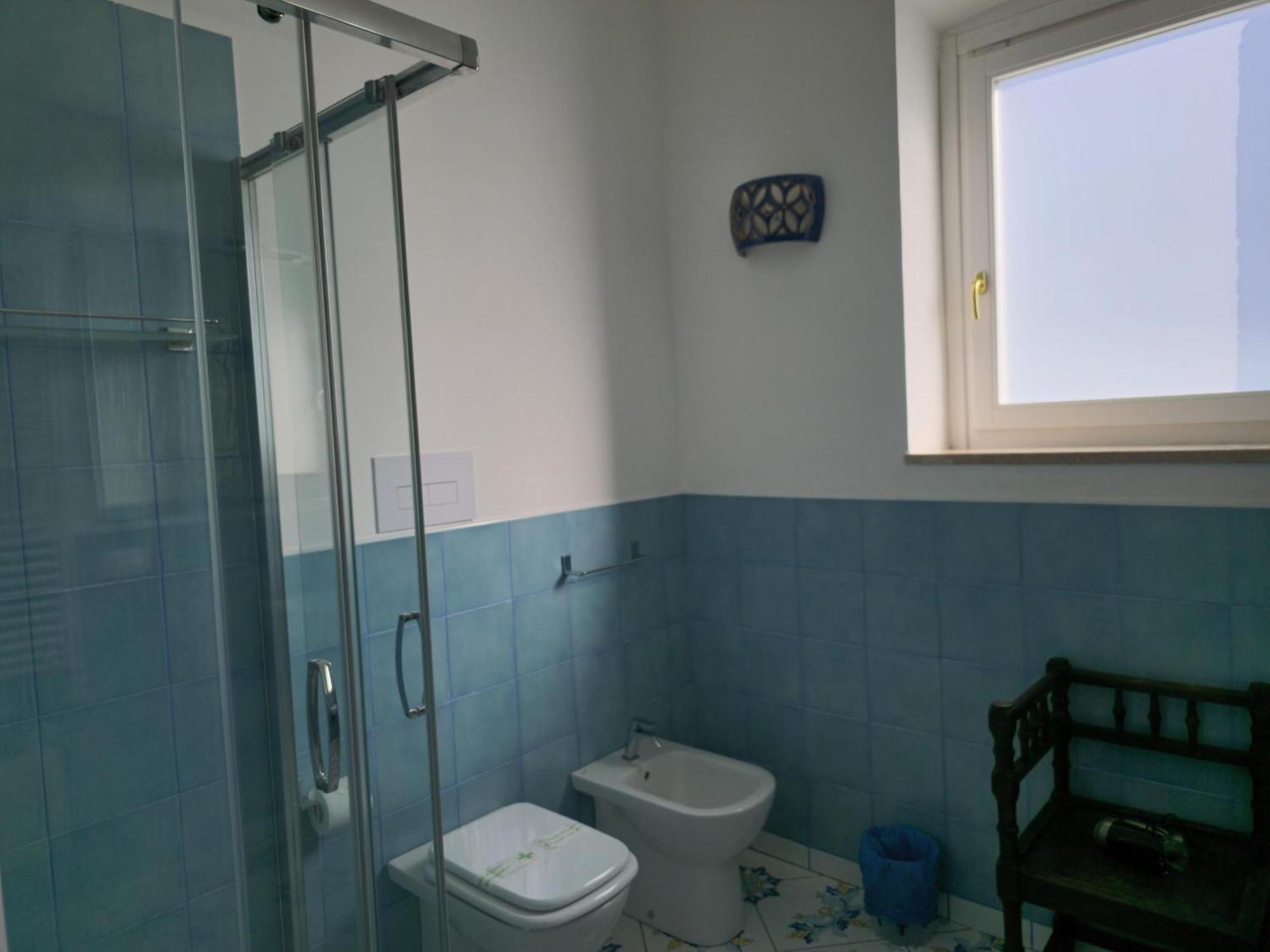 Casa Nina- Camere Con Vista Mare E Terrazza A Raito, Costiera Amalfitana Vietri sul Mare Exterior photo
